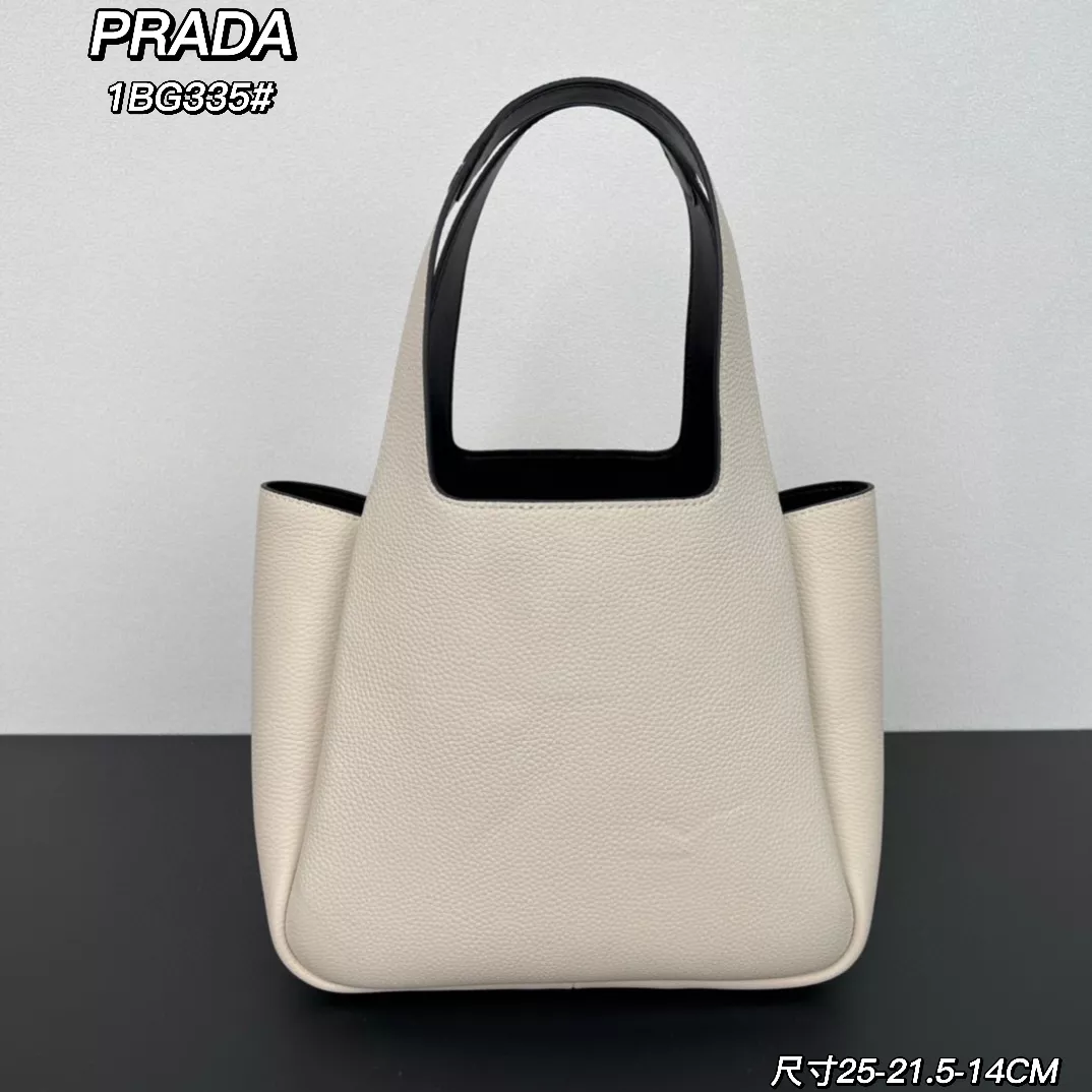 prada aaa qualite sac a main  pour femme s_12714052